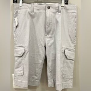 Roundtree and Yorke Men’s cargo shorts NWT, size 30